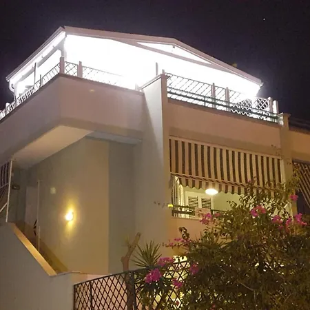 Apartment House Glory Gallipoli